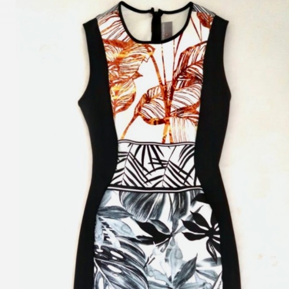 Clover Canyon Gold Leaf Bodycon Dress. Mint Condition. Worn Once. - Picture 4 of 6